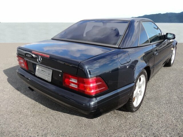 MERCEDES-BENZ SL 320