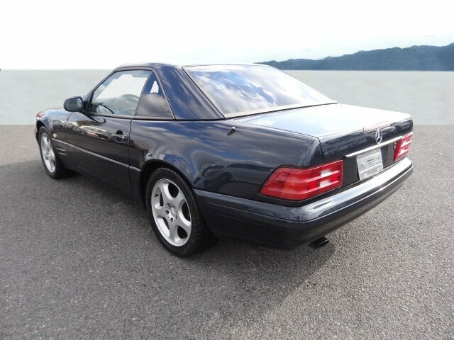 MERCEDES-BENZ SL 320