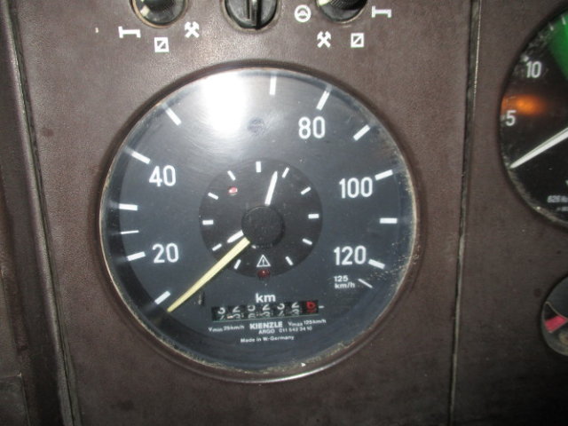 DAIMLER-BENZ -
