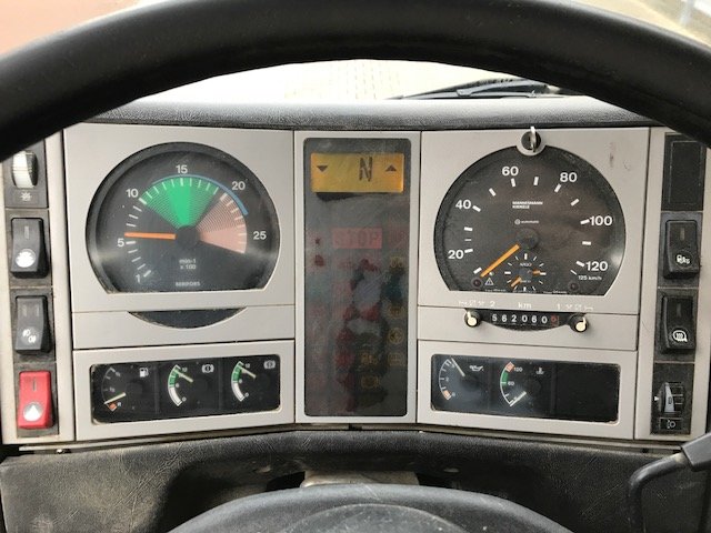MAN T32