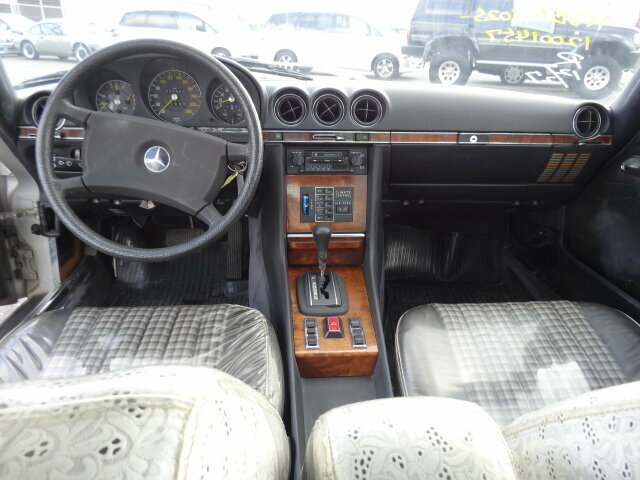 MERCEDES-BENZ 380