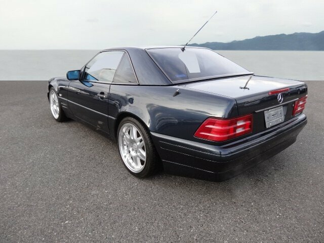 MERCEDES-BENZ SL 320