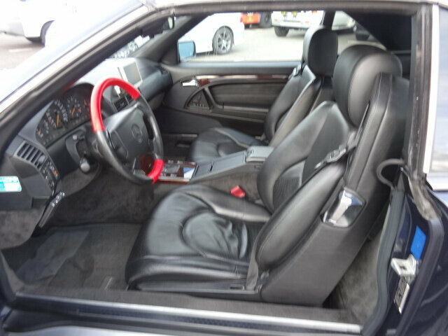 MERCEDES-BENZ SL 320