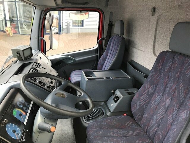 DAIMLER-BENZ Atego