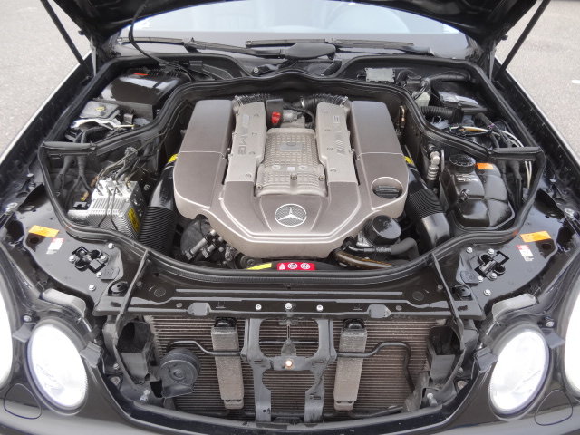 MERCEDES-BENZ E 55