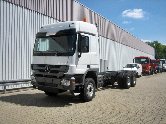 Mercedes-BenzActros