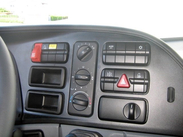 DAIMLER-BENZ Actros