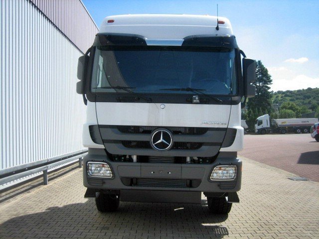 DAIMLER-BENZ Actros