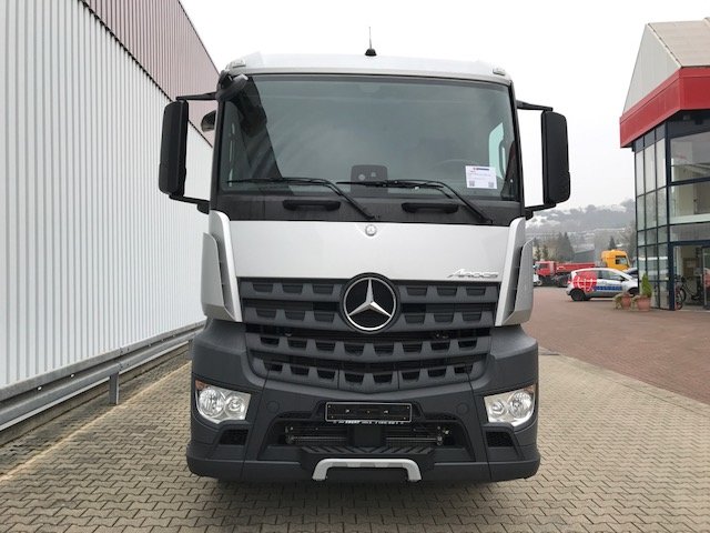 DAIMLER-BENZ Arocs