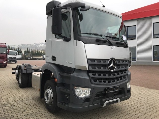 DAIMLER-BENZ Arocs