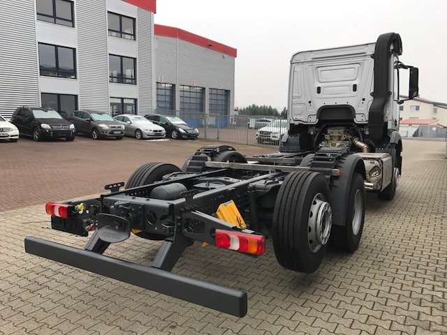 DAIMLER-BENZ Arocs