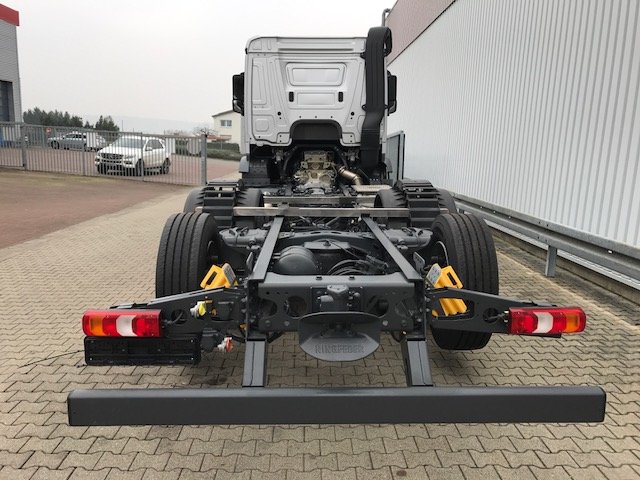 DAIMLER-BENZ Arocs