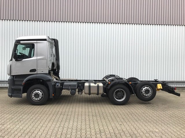 DAIMLER-BENZ Arocs