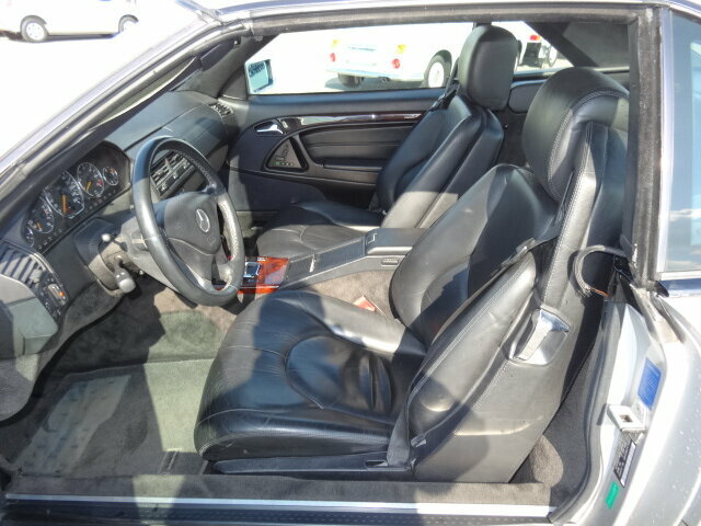 MERCEDES-BENZ SL 320