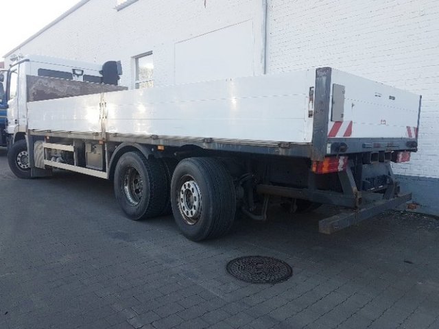 DAIMLER-BENZ Actros