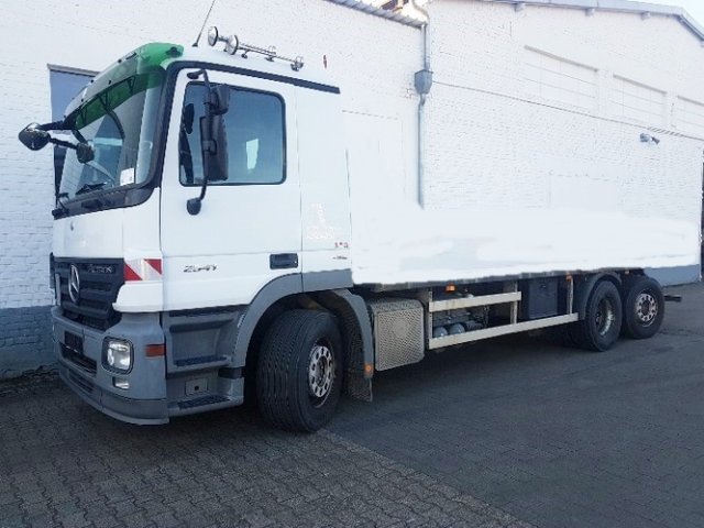 Mercedes-BenzActros