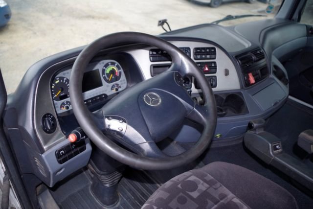 DAIMLER-BENZ Actros