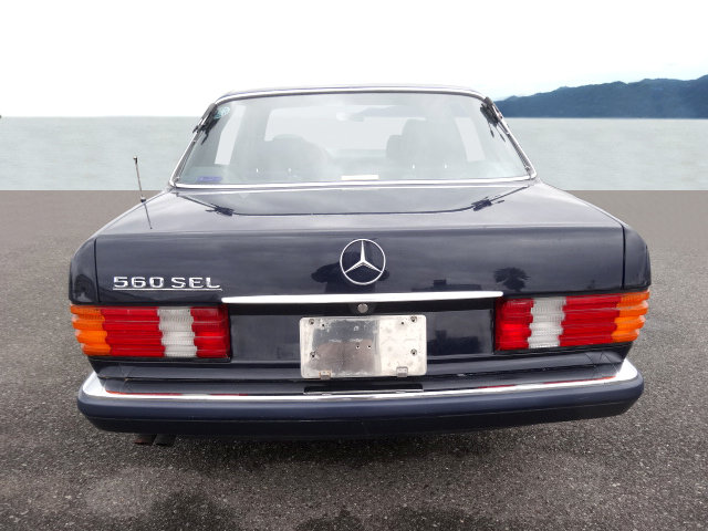 MERCEDES-BENZ 560