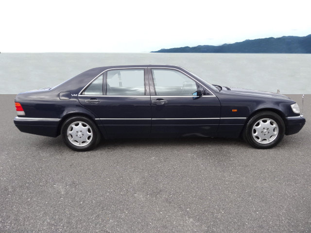 Mercedes-BenzS 600