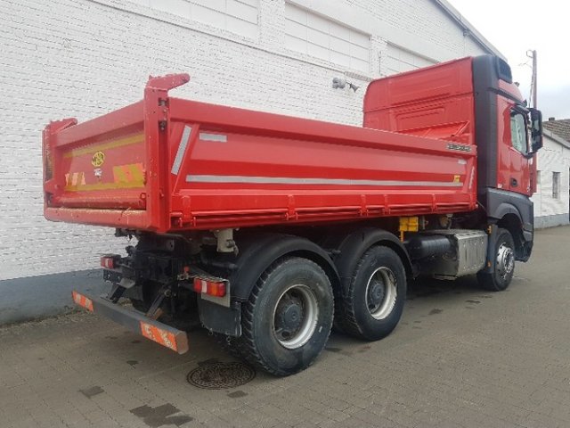 DAIMLER-BENZ Arocs