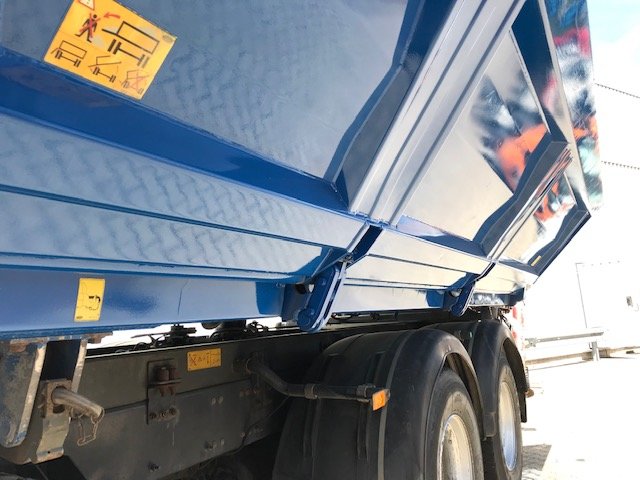 VOLVO (S) FM