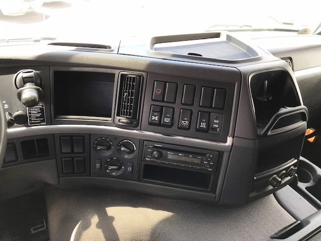 VOLVO (S) FM