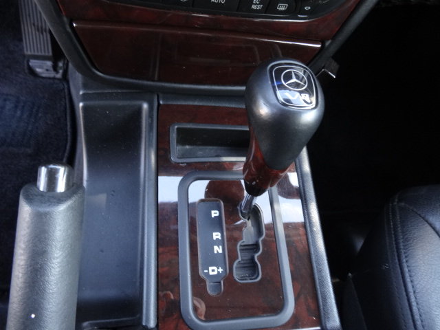 MERCEDES-BENZ G 500