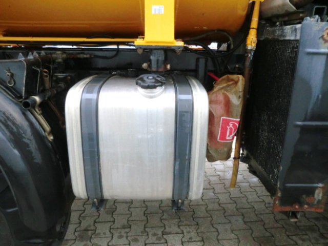UNIMOG U