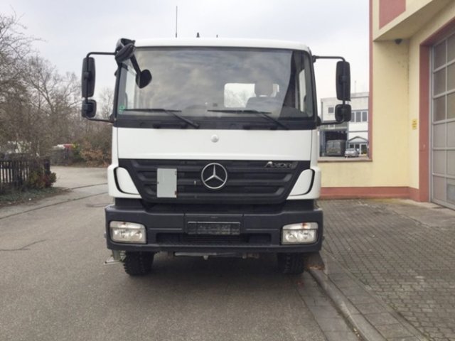 DAIMLER-BENZ Axor