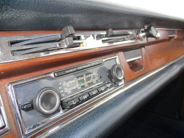 MERCEDES-BENZ 280