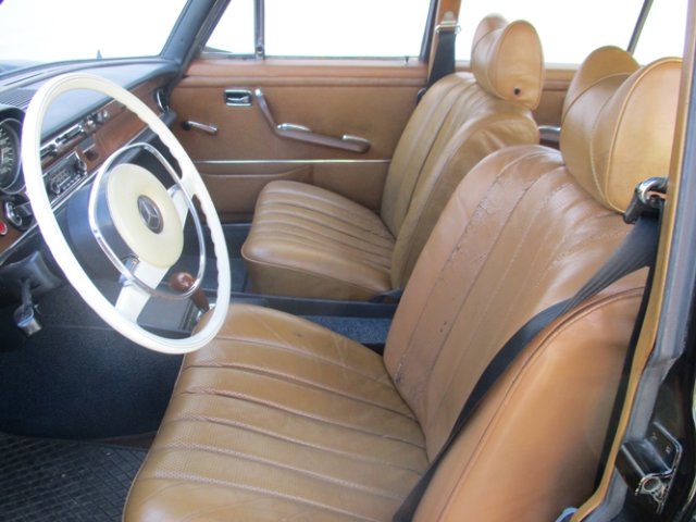 MERCEDES-BENZ 280