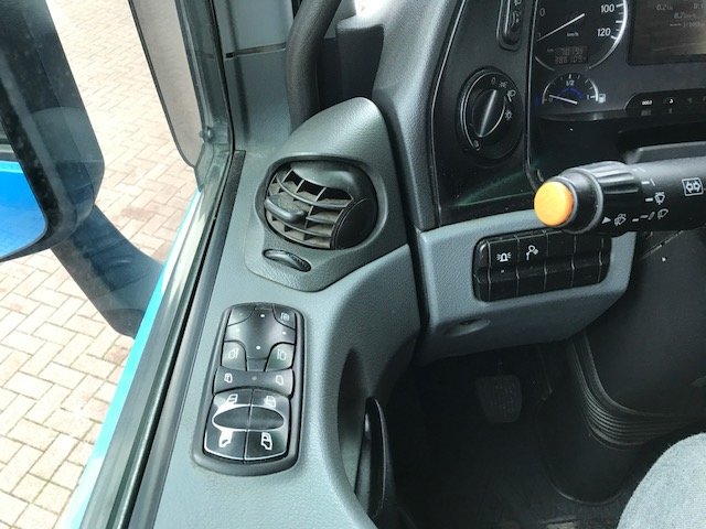 DAIMLER-BENZ Actros