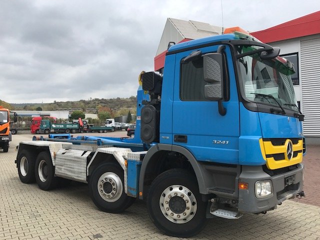 DAIMLER-BENZ Actros
