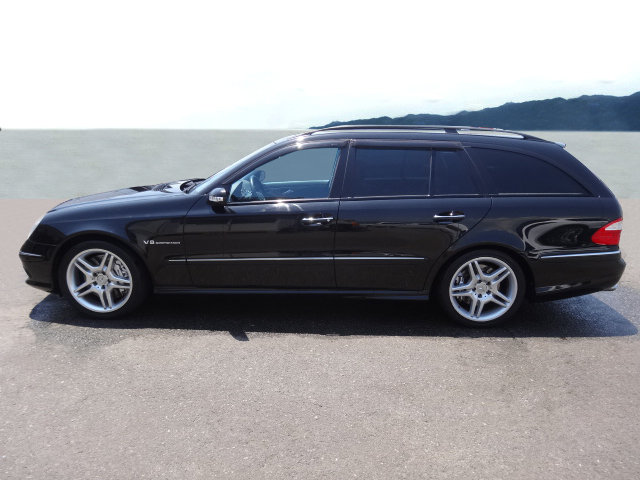 Mercedes-BenzE 55 AMG