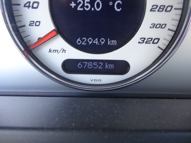 MERCEDES-BENZ E 55 AMG
