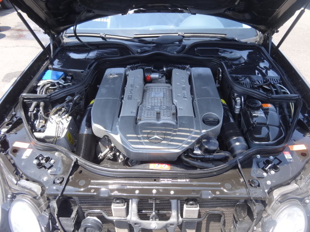 MERCEDES-BENZ E 55 AMG