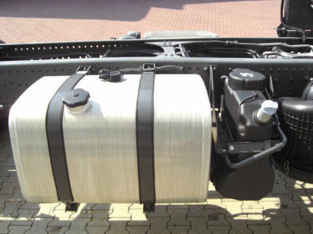 DAIMLER-BENZ Axor
