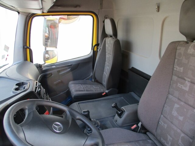 DAIMLER-BENZ Atego