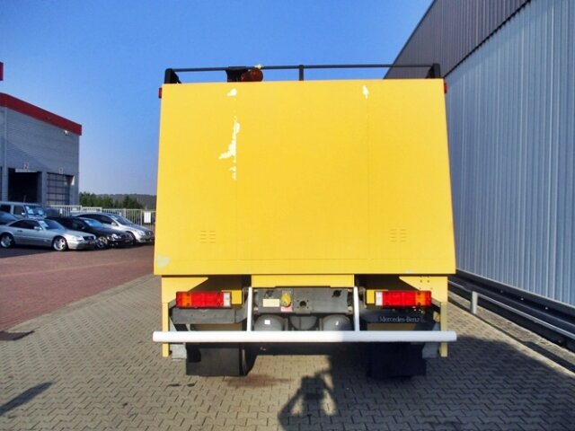 DAIMLER-BENZ Atego