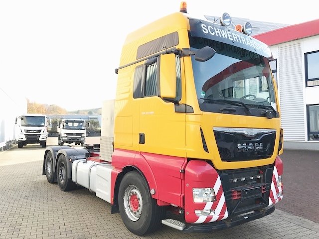 MAN TGX