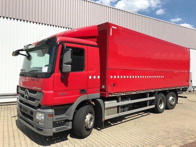 DAIMLER-BENZ Actros