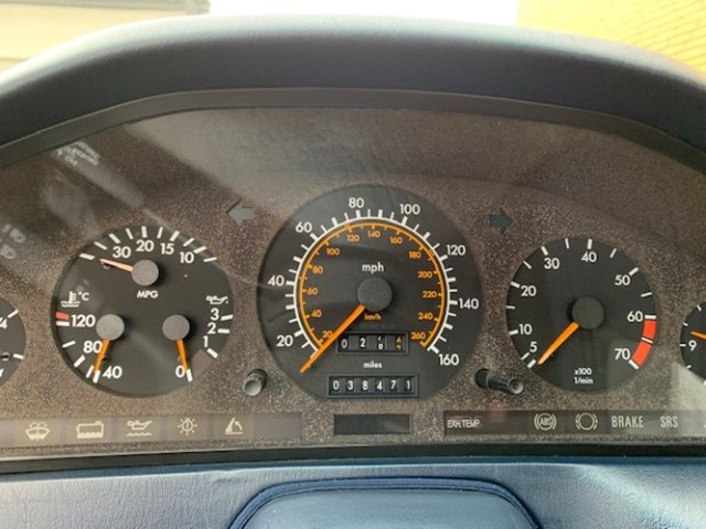 MERCEDES-BENZ SL 500