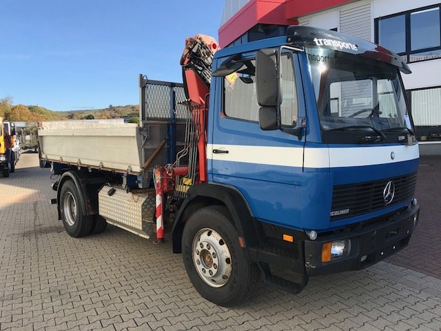 DAIMLER-BENZ -