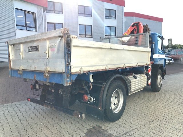 DAIMLER-BENZ -