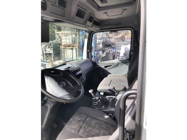 DAIMLER-BENZ Atego
