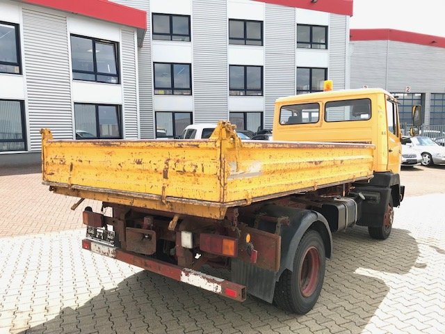 DAIMLER-BENZ L