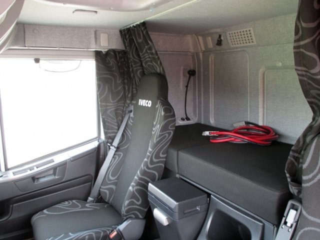 IVECO-MAGIRUS Trakker