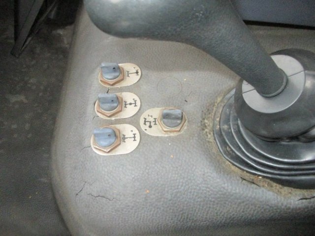 DAIMLER-BENZ -