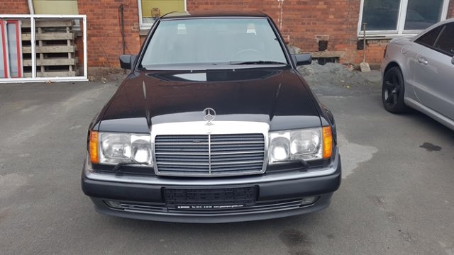 MERCEDES-BENZ 500