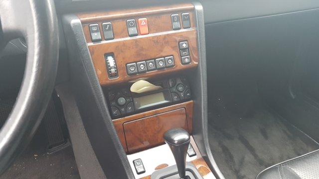 MERCEDES-BENZ 500